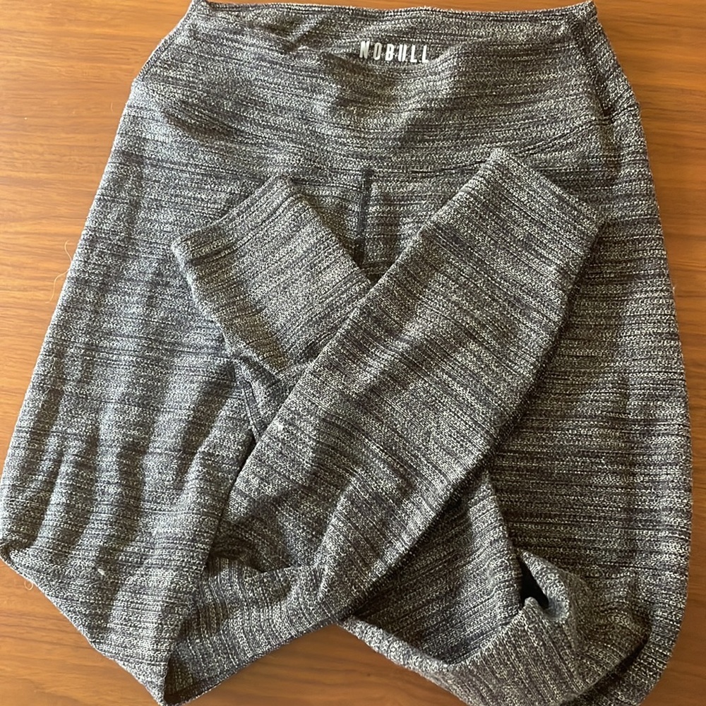 NOBULL grey leggings - Picture 4 of 6